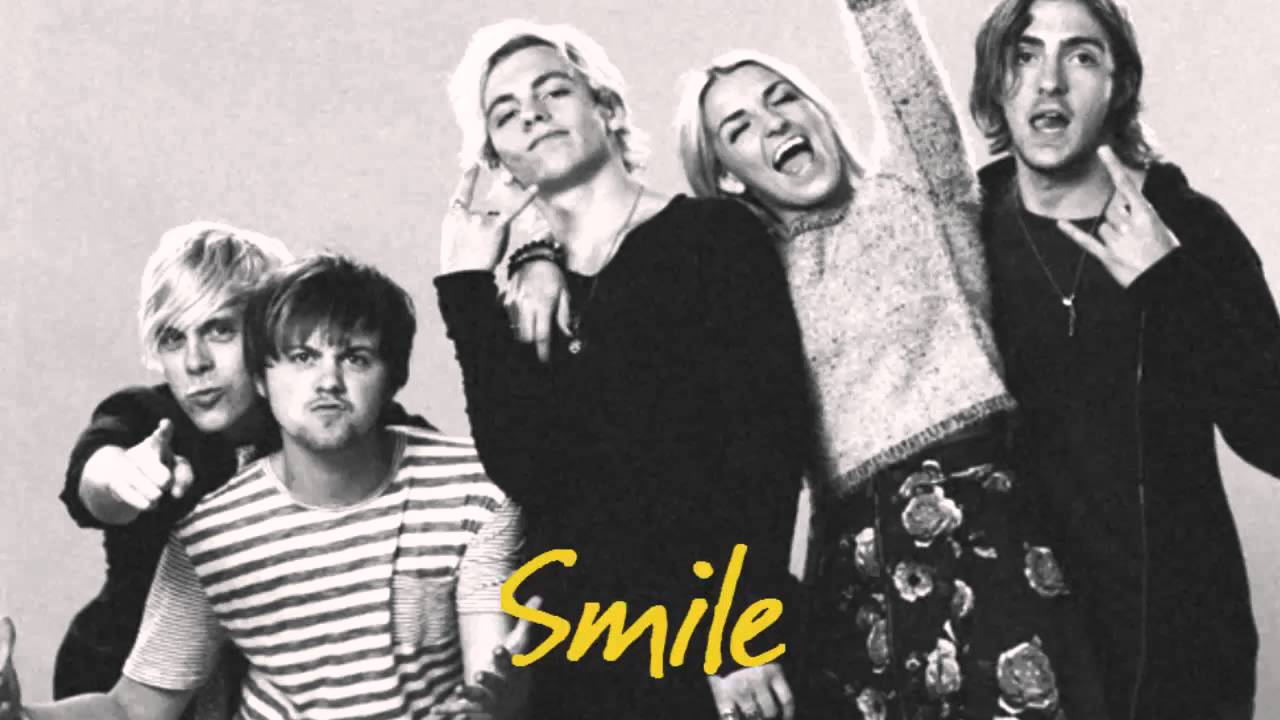 เนื้อเพลง Smile	เพลง Smile	ฟังเพลง Smile – R5